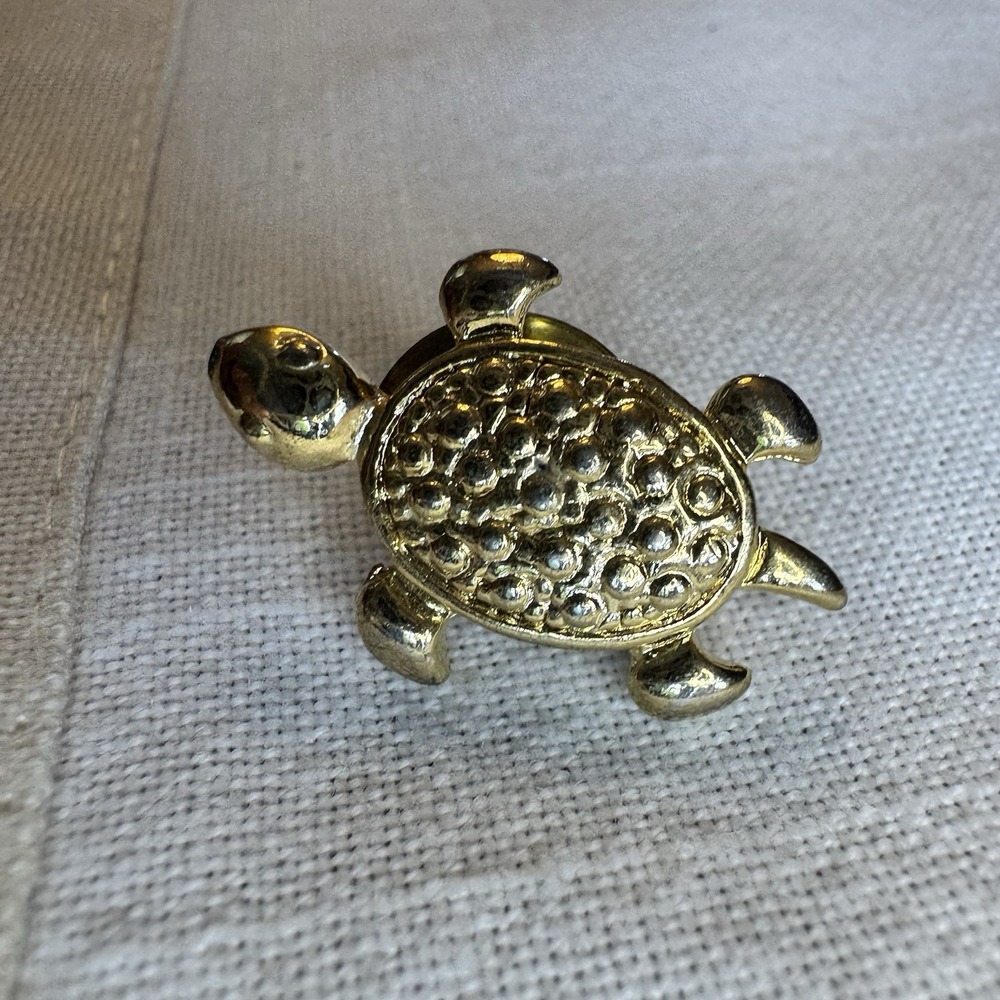Gold Tone Turtle 1" Brooch Vintage Lapel Pin Retro